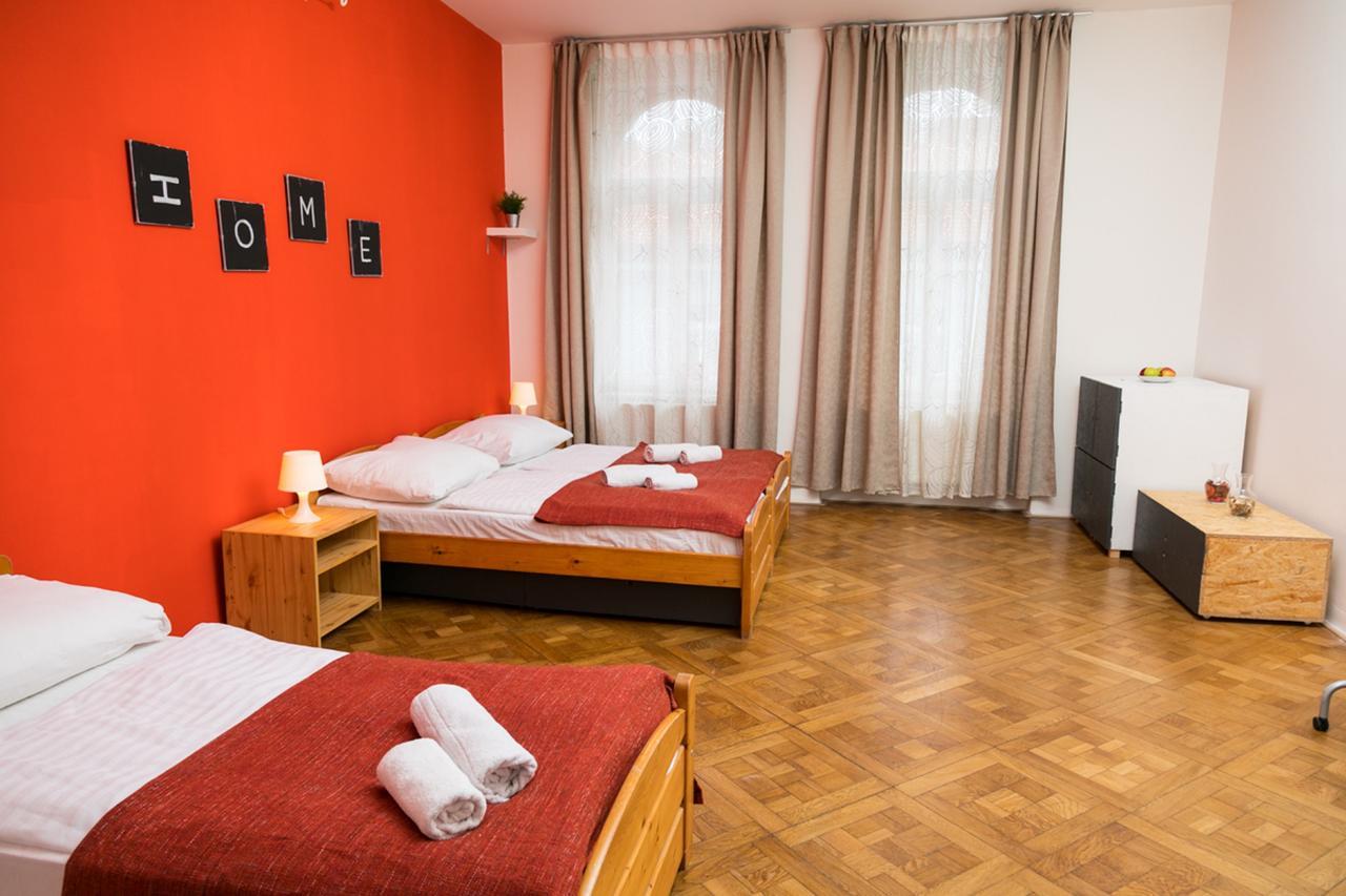 Welcome Apartments On Lublanska Prag Exteriör bild